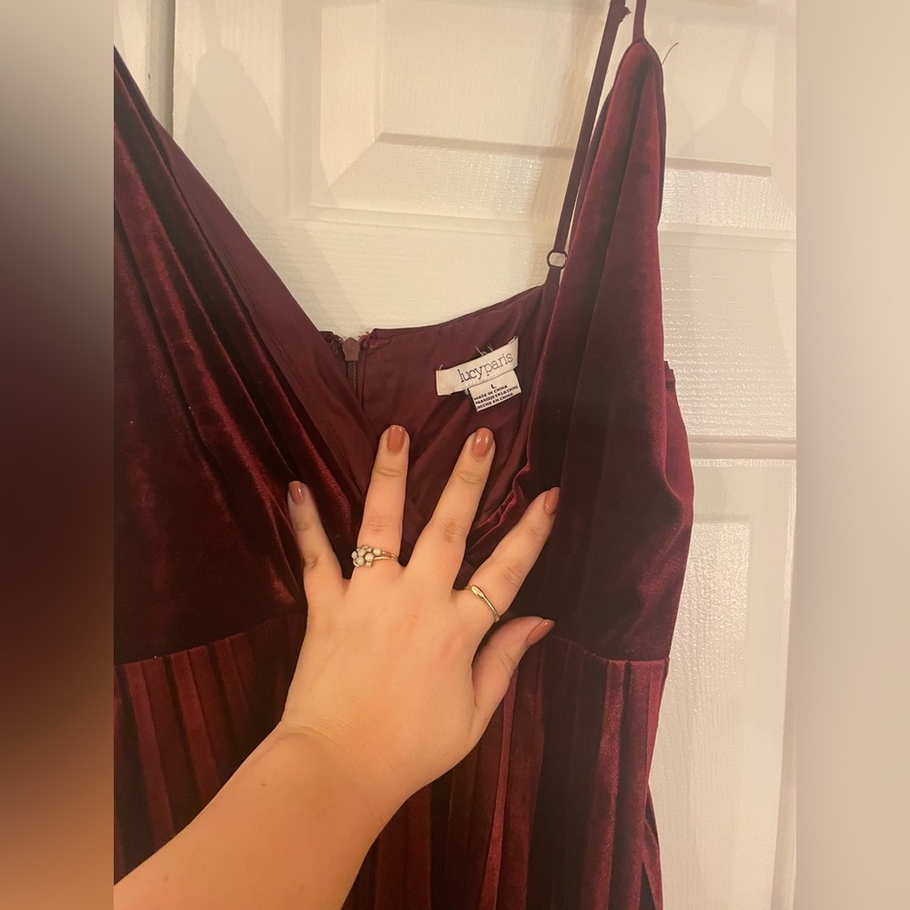Worn once Lucy Paris red velvet deep v swing cocktail dress - Picture 3 of 3